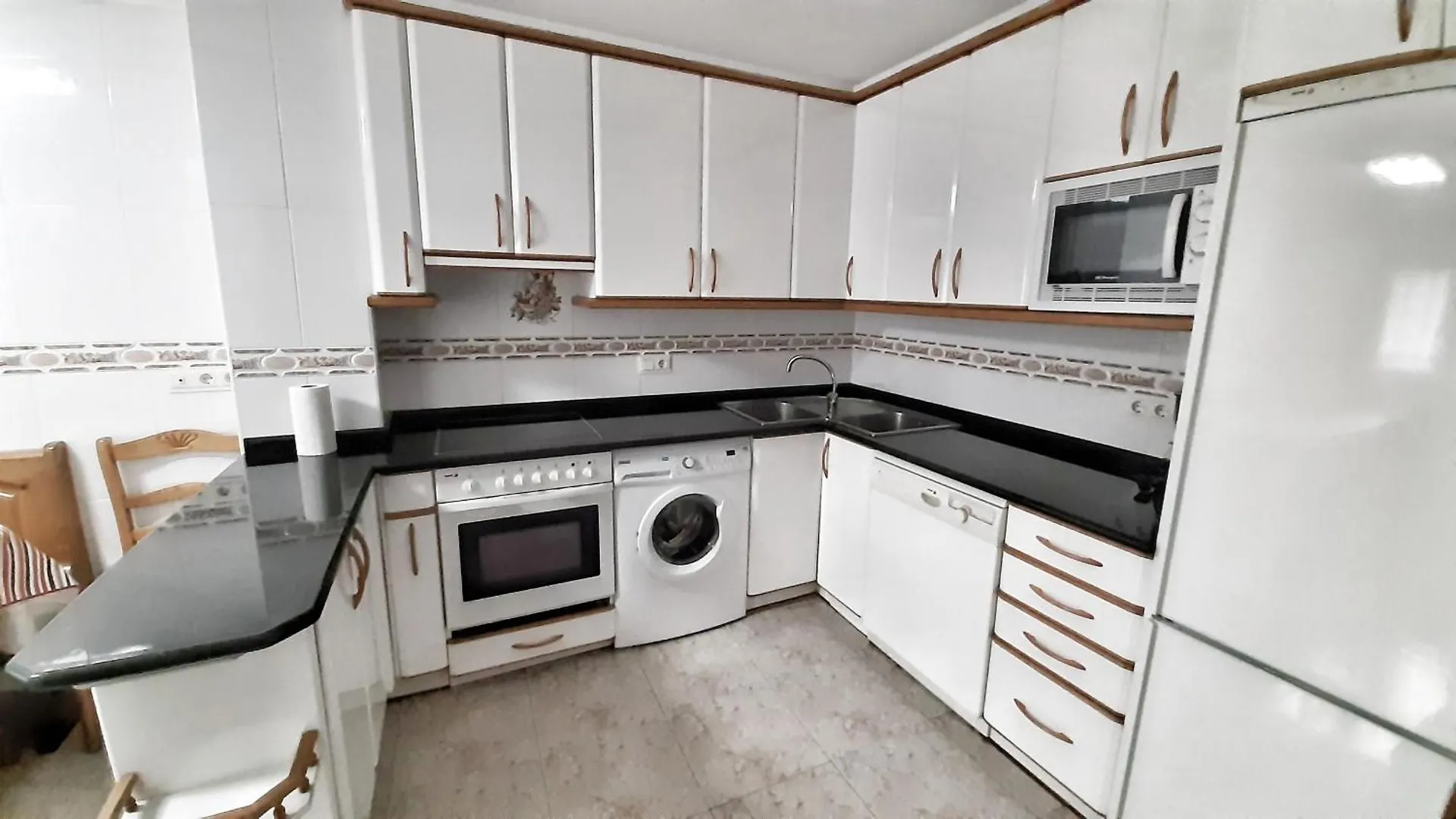 Egona- H130 Villa Adosada Con Jardin Y Txoko - Ess03192 자라우츠 0*,  스페인